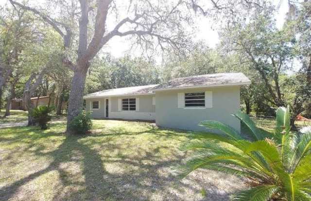 190 N BOBWHITE POINT - 190 North Bobwhite Point, Citrus County, FL 34453