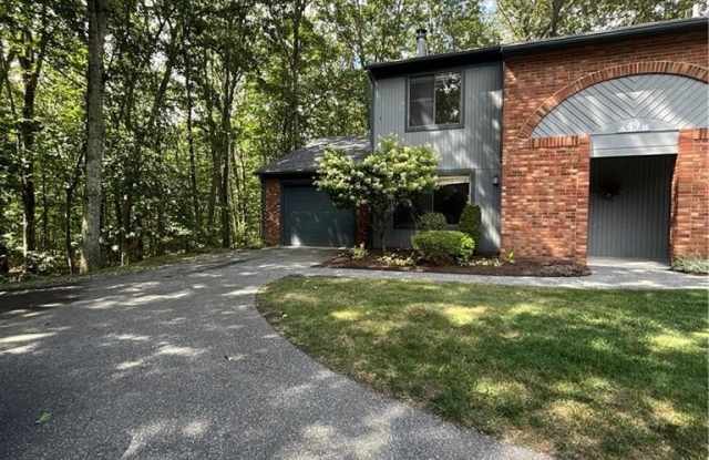 49 Pheasant Run - 49 Pheasant Run, Providence County, RI 02917