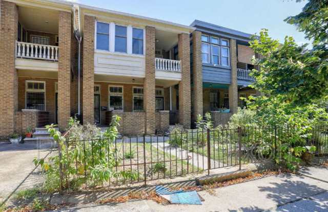 2417 Eutaw Place photos photos
