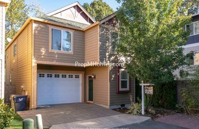 Charming Four Bedroom Home in Aloha on Quiet Cul-De-Sac! photos photos