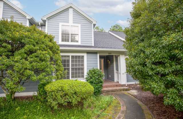 287 Knoll Rd - 287 Knoll Road, Southern Pines, NC 28387
