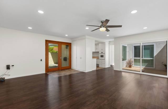 Bright & Beautiful Home in Laguna Woods Village – Resort-Style 55+ Living Gallery 1