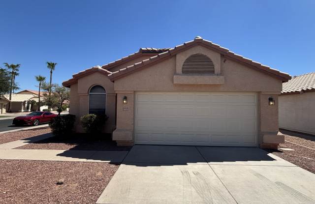 12721 W Palm Ln photos photos