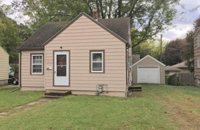 1403 Dunham St photos photos