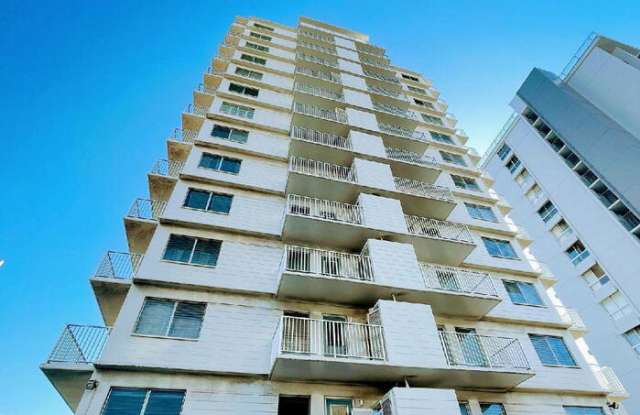 1635 Dole Street - 1635 Dole Street, Honolulu, HI 96822