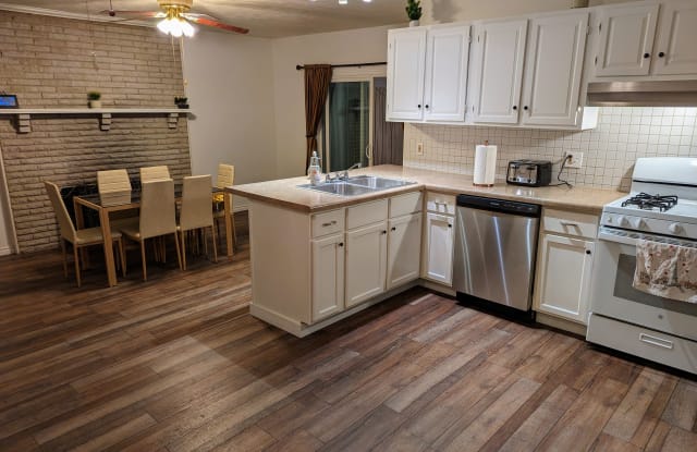 4001 Thackin Drive - 4001 Thackin Drive, Lansing, MI 48911