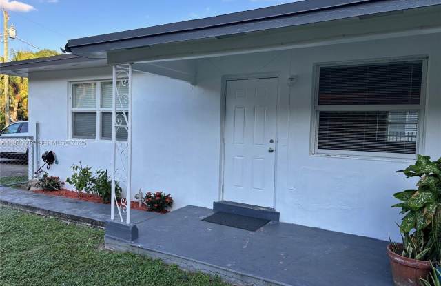 2520 NE 181st St - 2520 Northeast 181st Street, Ojus, FL 33160