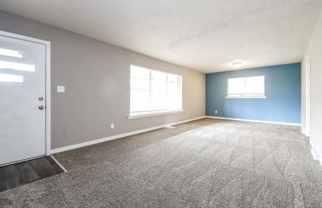 256 Garden Drive Gallery 2