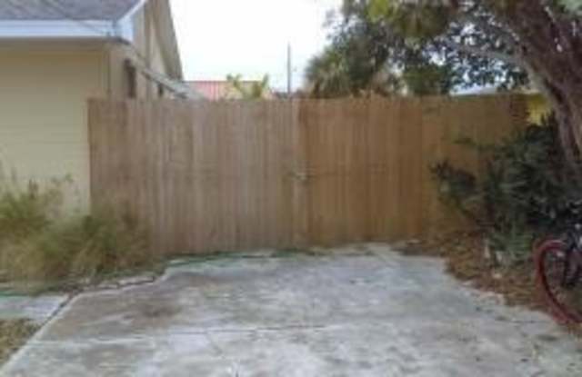 1883 Dillone Lane photos photos