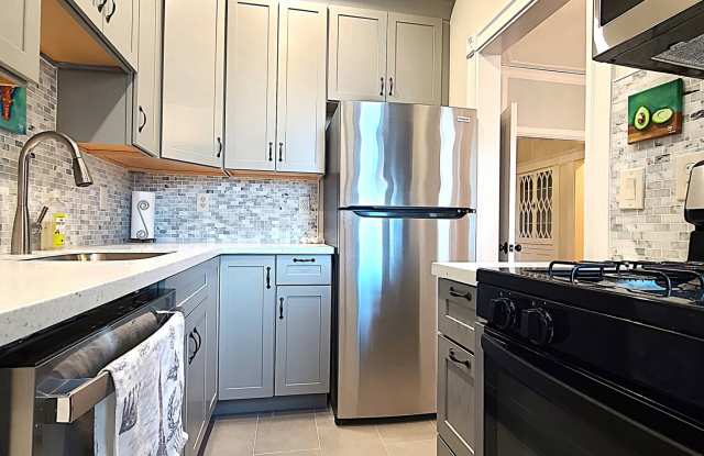 1263 Commonwealth Avenue photos photos