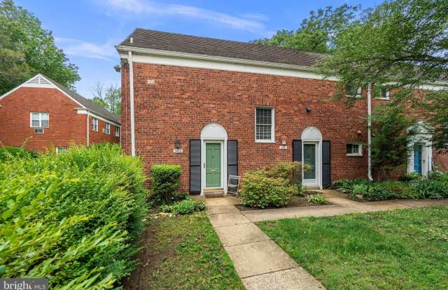 3408 MARTHA CUSTIS Drive Gallery 2