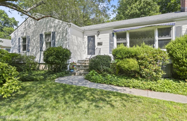 42 Mallard Drive - 42 Mallard Drive, Greenwich, CT 06830