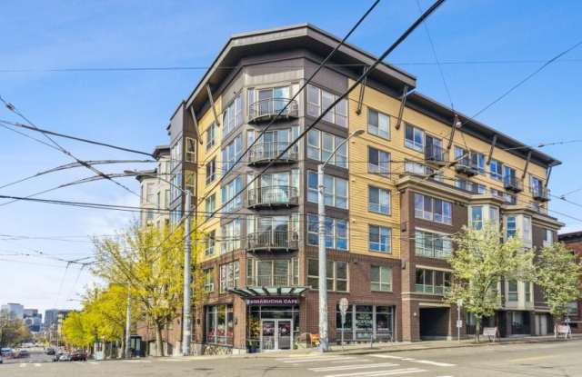 1420 E Pine St photos photos