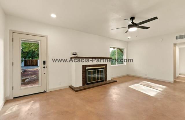 4235 East Cielo Azul Gallery 3