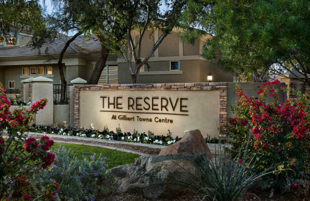 The Reserve at Gilbert Towne Centre by Mark-Taylor Gallery 3
