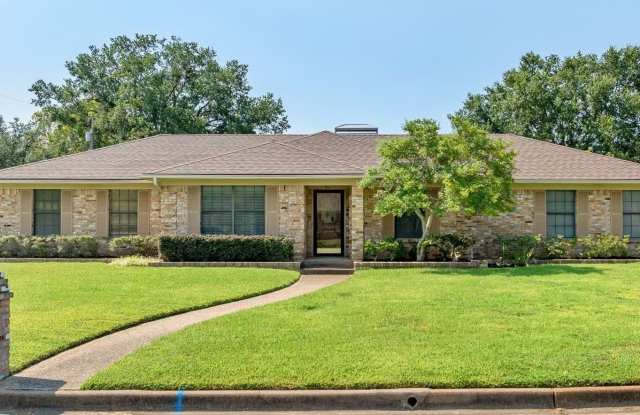 1302 Larkspur Lane photos photos