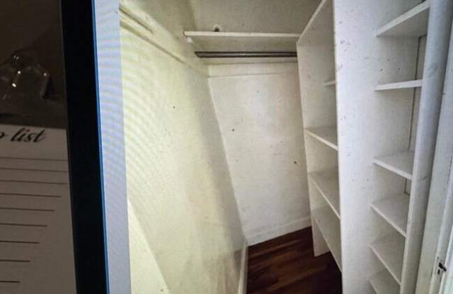 113 Lanark Rd. photos photos