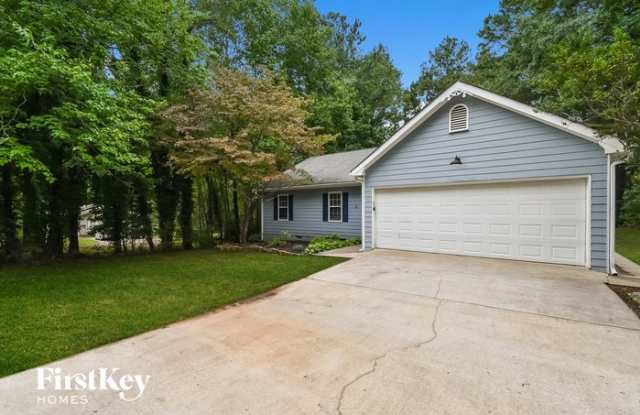 520 Honeysuckle Lane photos photos