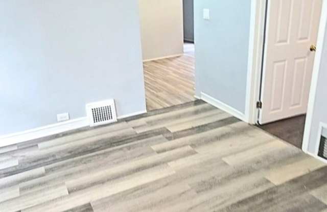 Updated 3BR  1.5 Bath 1st Floor Unit in Binghamton photos photos