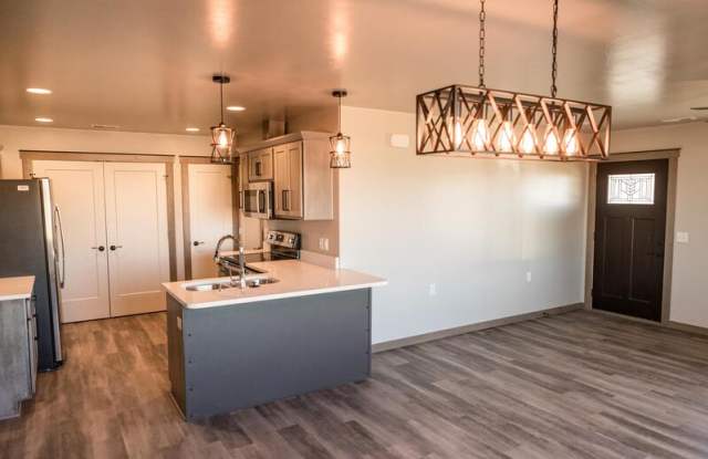 3920 St Marys - A Gallery 4