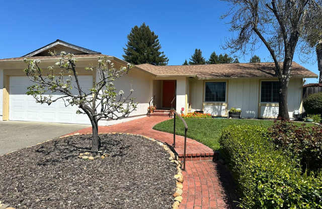 3 Bedroom - North Napa (cross street Salvador) photos photos