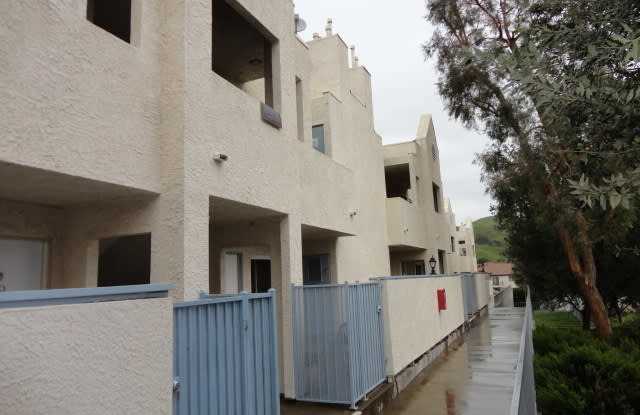 EDA1 - 18209 Sierra Highway, Santa Clarita, CA 91387