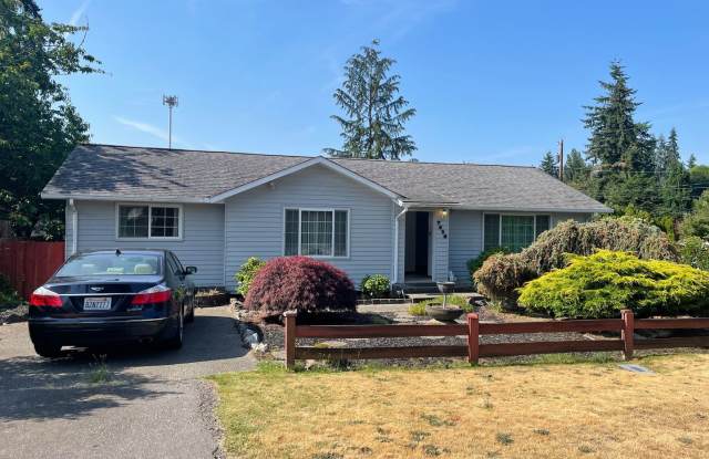 2 BR/1.75 BA home in Edmonds photos photos