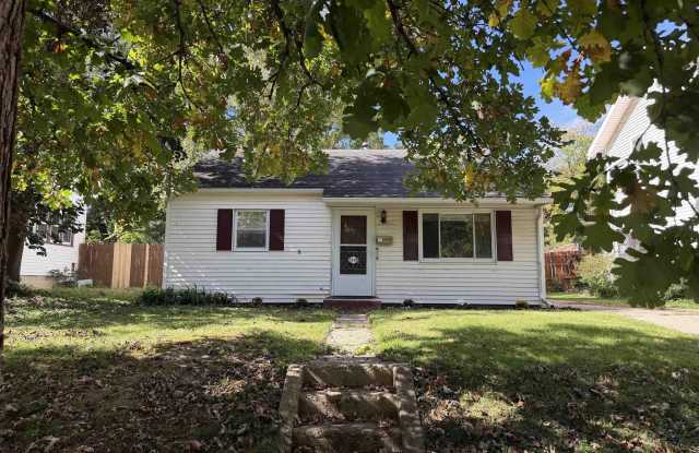 2309 Westbrook Drive Gallery 1