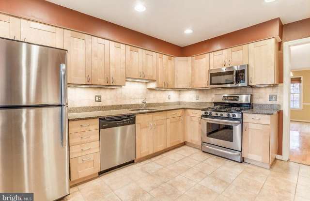 10146 VILLAGE KNOLLS COURT Gallery 4