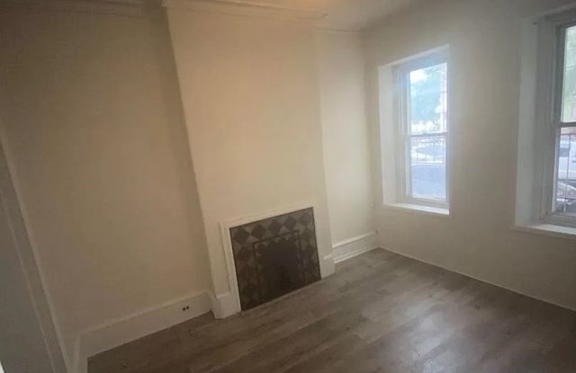 Large Home - Mantua Gallery 3