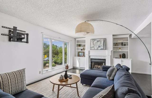 925 Dartmouth SE Gallery 1