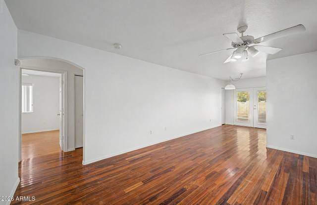 1830 N CENTER Avenue Gallery 2
