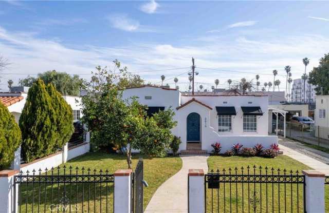 6616 Vesper photos photos