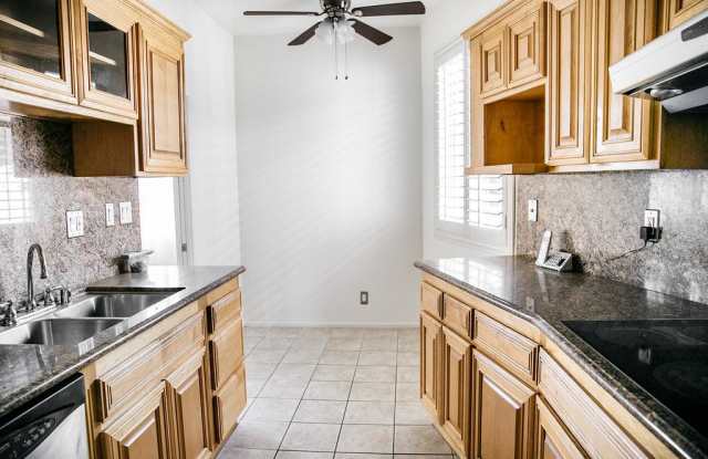 6174 BUCKINGHAM PKWY UNIT 309  # 309 Gallery 4