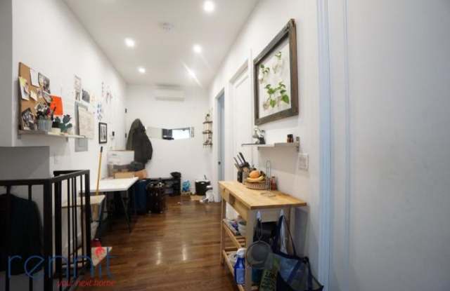 313 Wilson Ave Gallery 3