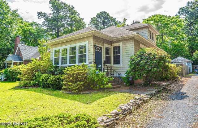 555 North May Street - 555 North May Street, Southern Pines, NC 28387