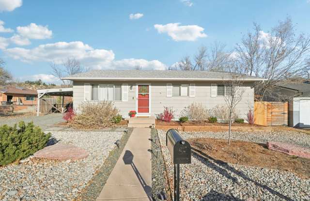 4 Bed Beauty on West Side! Bigger than it looks! photos photos 4 Bed Beauty on West Side! Bigger than it looks! photos photos