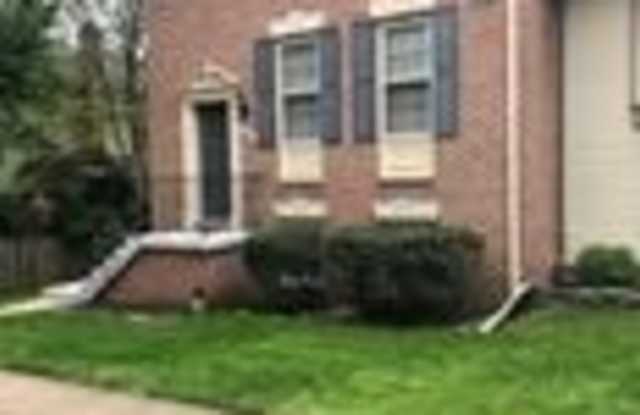 7732 Gromwell Ct - 7732 Gromwell Court, West Springfield, VA 22152