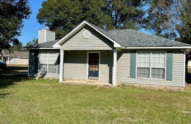 House 3 Bedroom,2 Bath On Lake Ramsey Rd - 15125 Lake Ramsey Road, St. Tammany County, LA 70435
