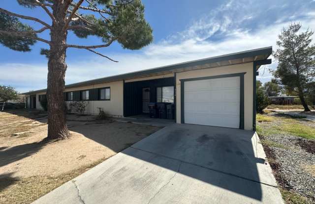 Cute 4 Bed Apartment!!! photos photos