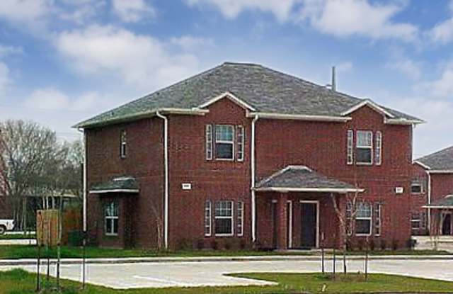 Great Price for a 3/3 Duplex - 1507 Maglothin Court, Bryan, TX 77802