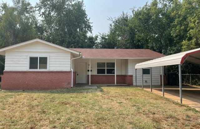 3709 Parkwoods Lane - 3709 Parkwoods Lane, Midwest City, OK 73110