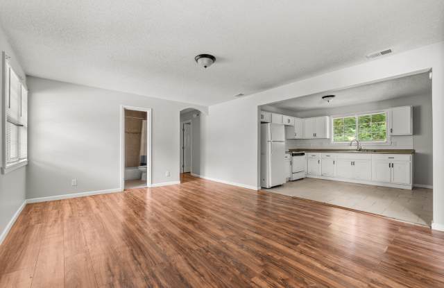 3419 Mountain Terrace St Gallery 2
