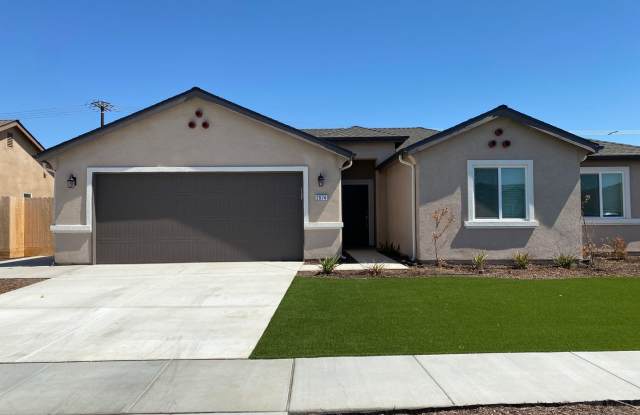 3 BR 2 BA Available Now - 2074 West Ambassador Way, Hanford, CA 93230