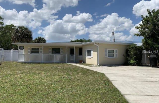6888 20TH STREET N - 6888 20th Street North, St. Petersburg, FL 33702