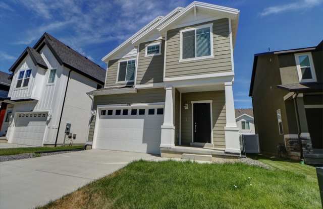 Beautiful Legacy Farms Home photos photos