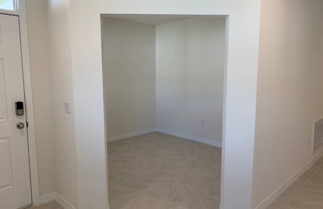 2 Bed 2 Bath 1/2 Duplex in Leesburg For Rent Gallery 4