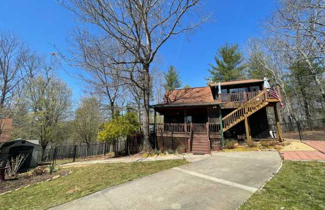 6 John Laurel Drive Gallery 1
