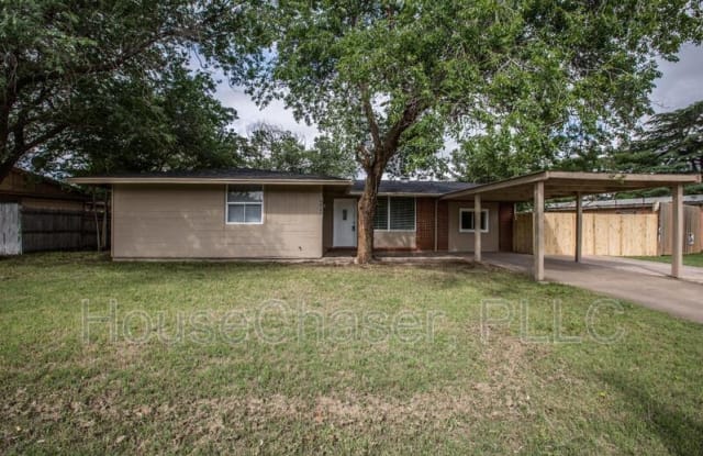 4803 24th St photos photos