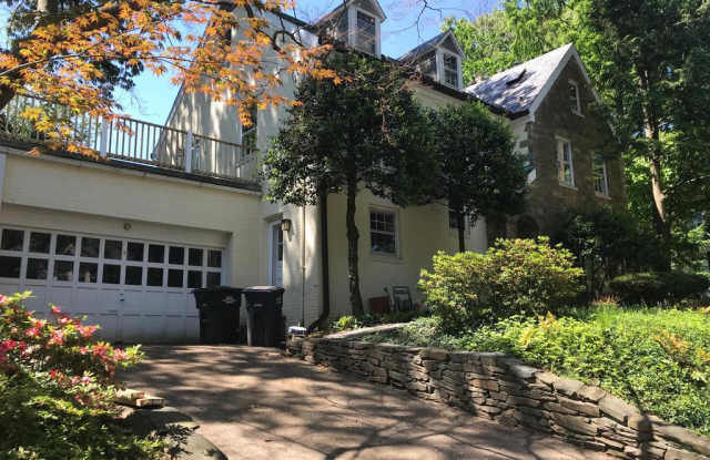 3820 HUNTINGTON ST NW Gallery 2